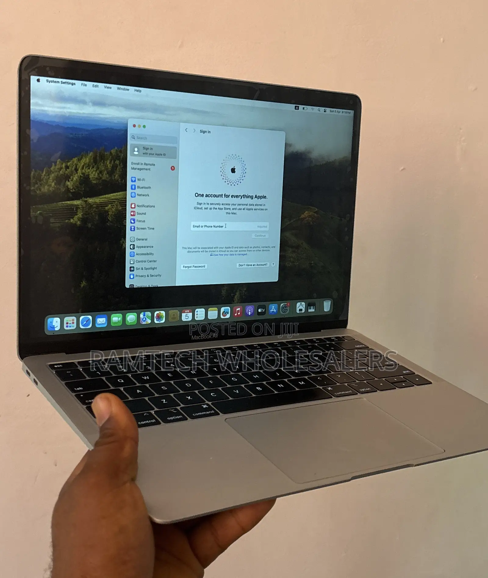 Laptop Apple MacBook Air 8GB Intel HDD+SSD 128GB