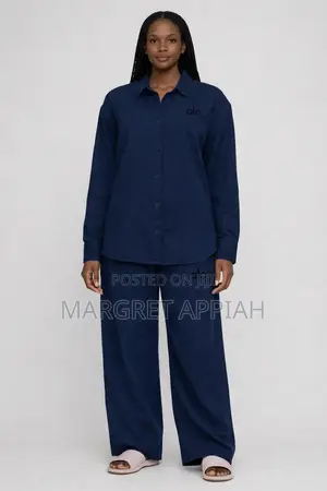 Alo Linen Top and Down