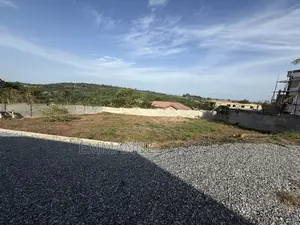 100/125 Plot for Sale at Peduase Kitase