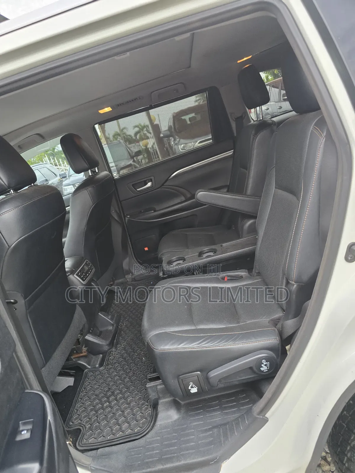 Toyota Highlander Limited 4x4 V6 (3.5L 6cyl 8A) 2017 White