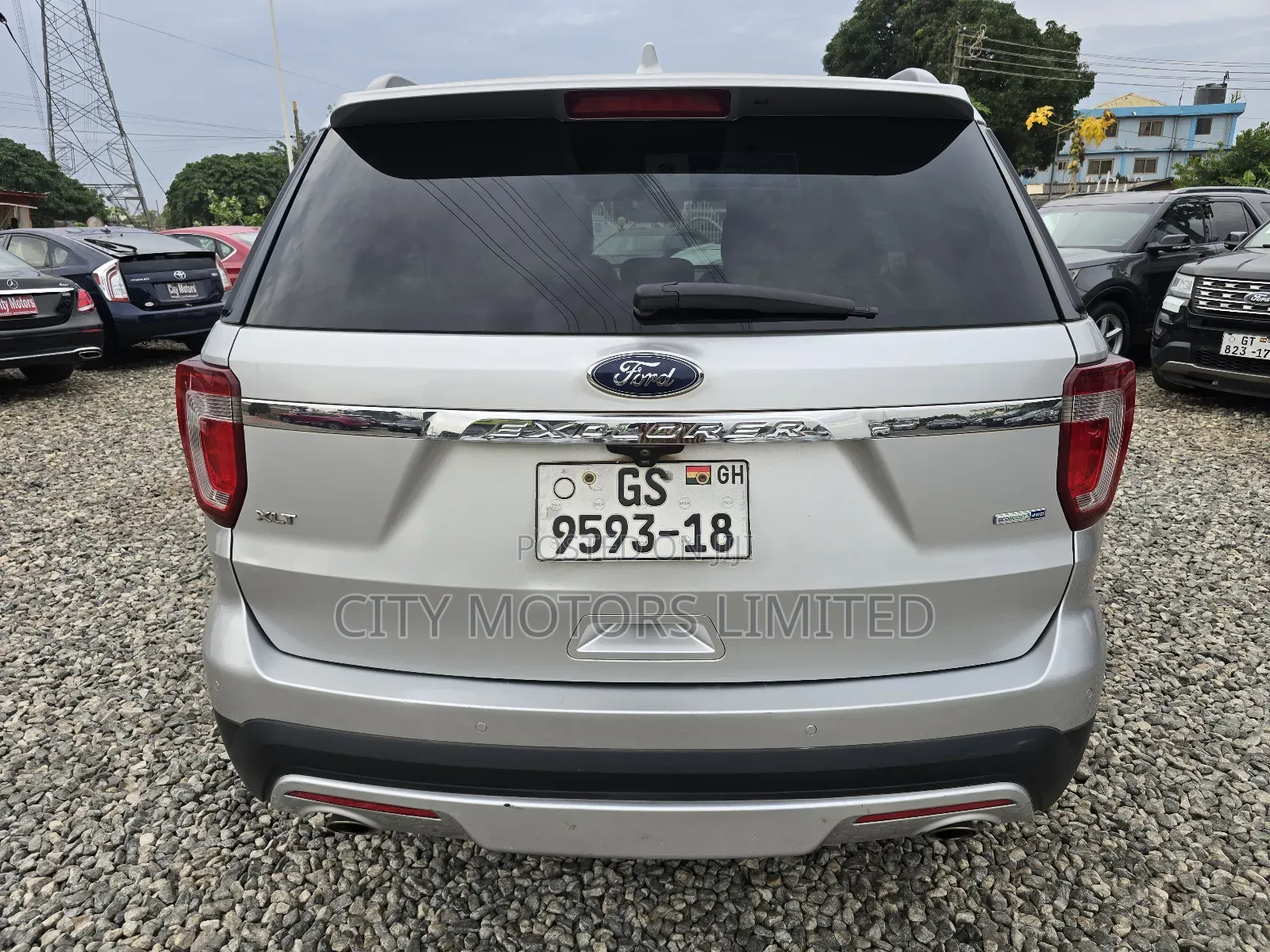 Ford Explorer XLT 4dr FWD (2.3L 4cyl 6A) 2017 Silver
