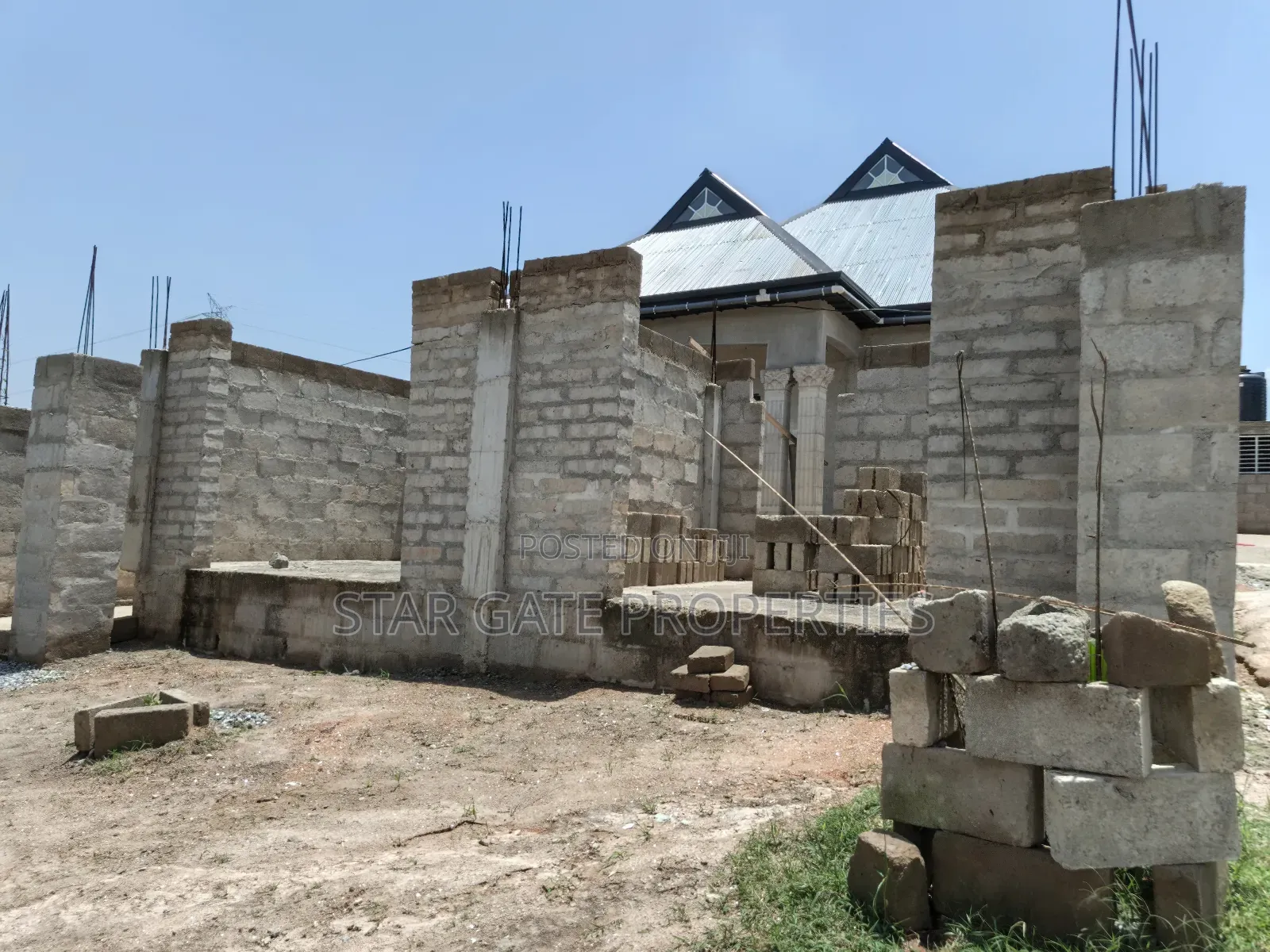 4bdrm House in Adesina, Kumasi Metropolitan for sale