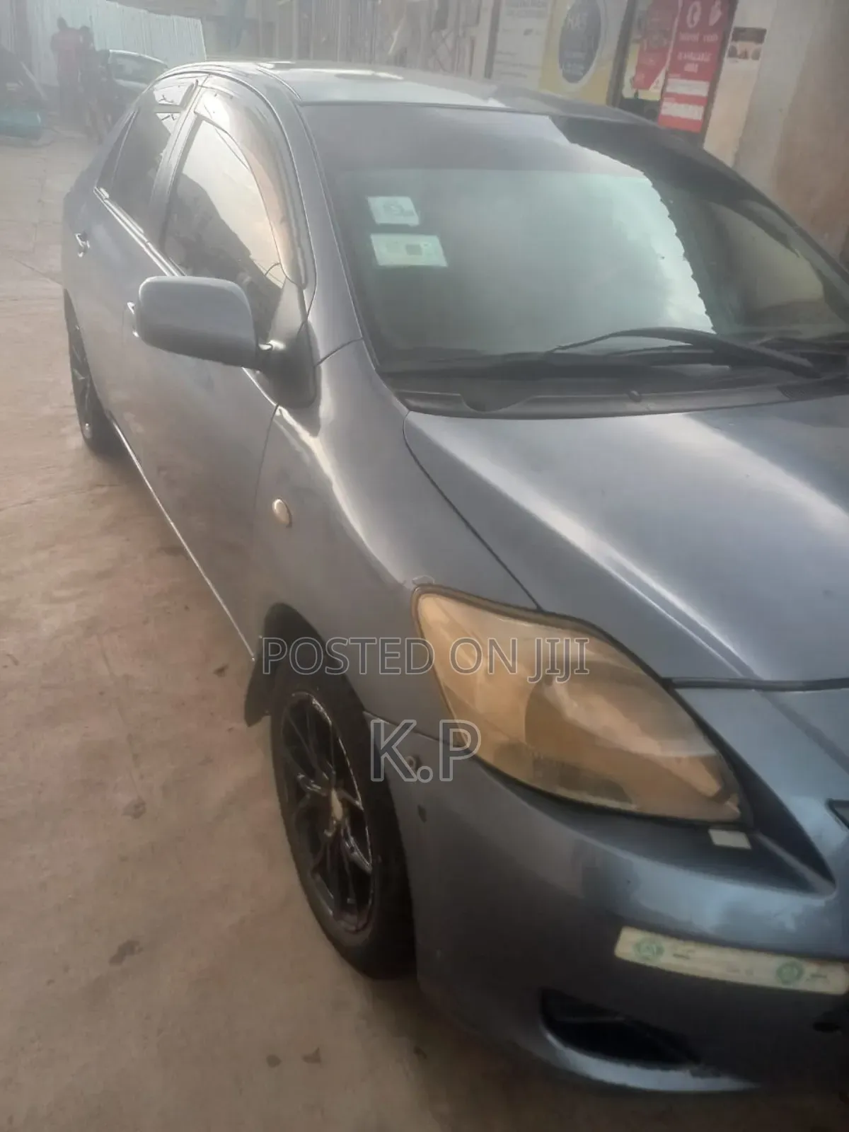 Toyota Belta 2010 Blue