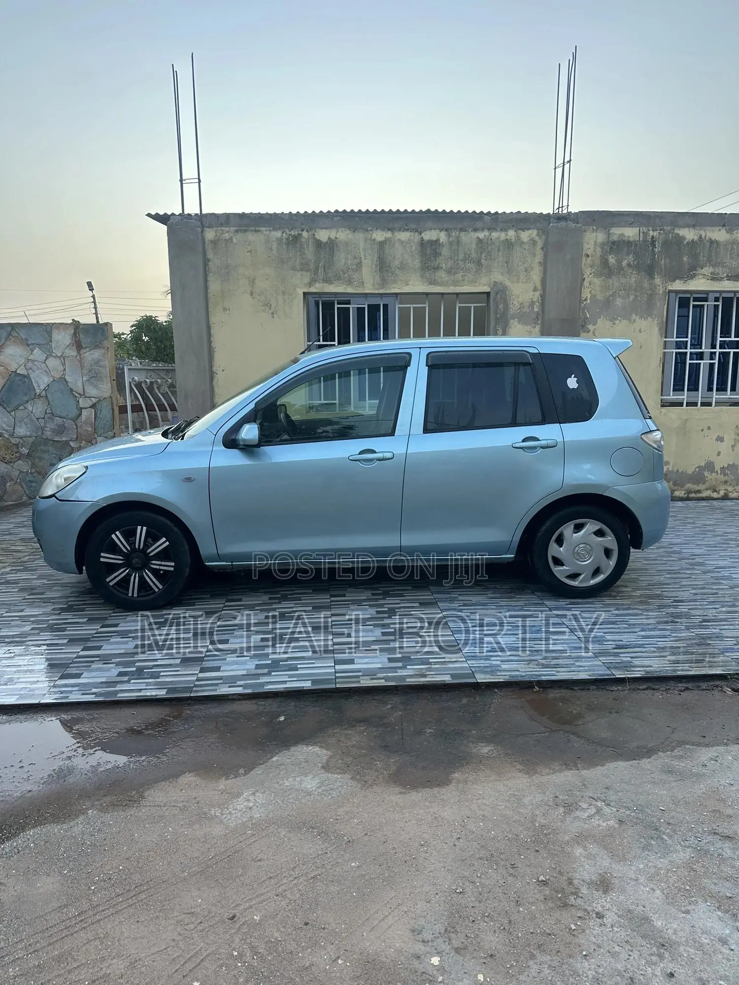 Mazda Demio 2009 Blue