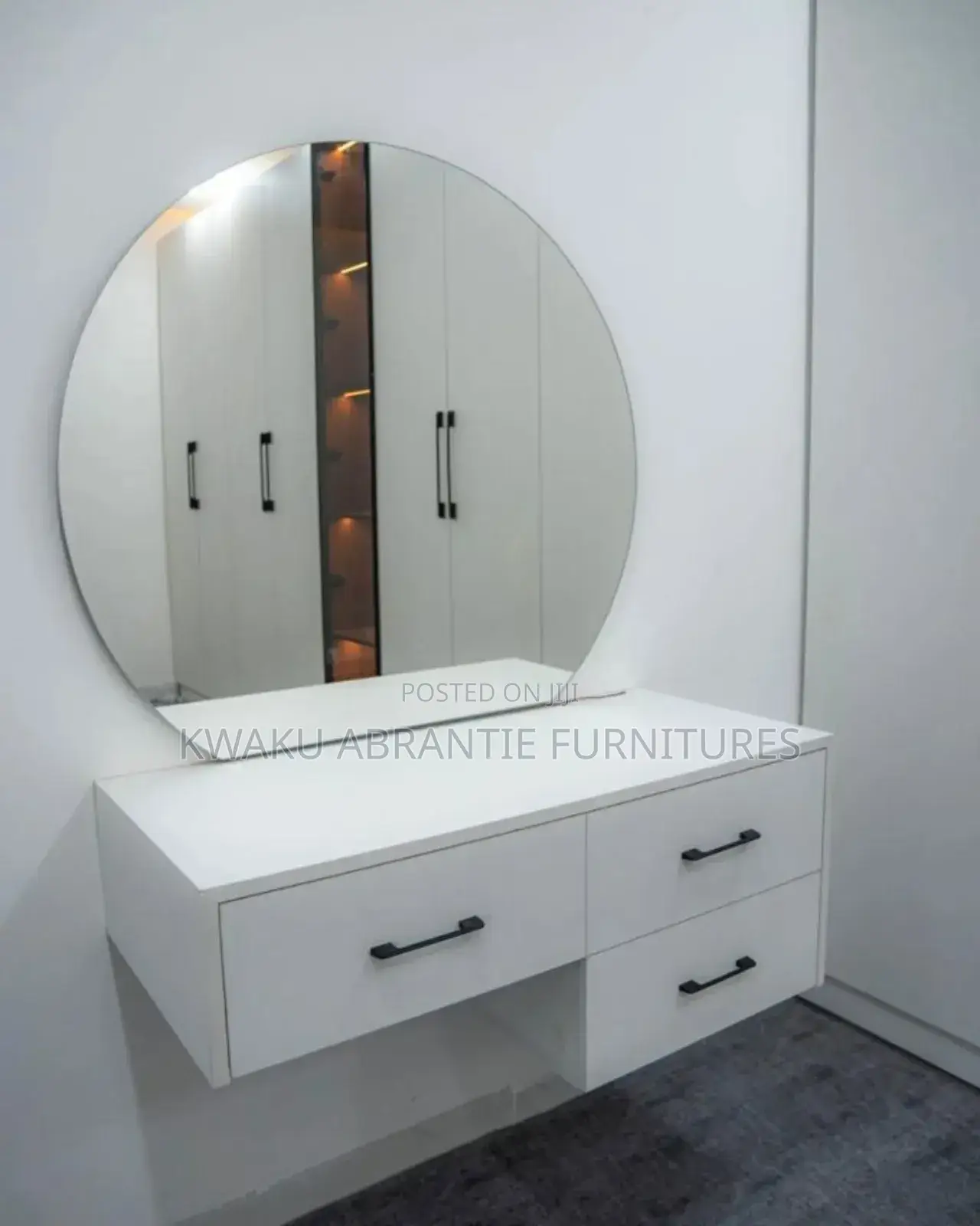 Dressing Mirror