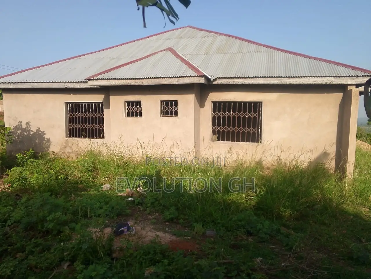 6bdrm House in Kintampo South for sale