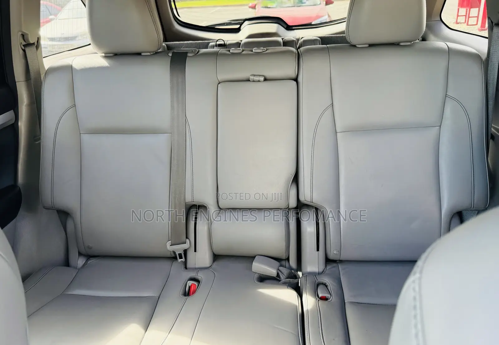 Toyota Highlander XLE V6 4x4 (3.5L 6cyl 6A) 2016 Gray
