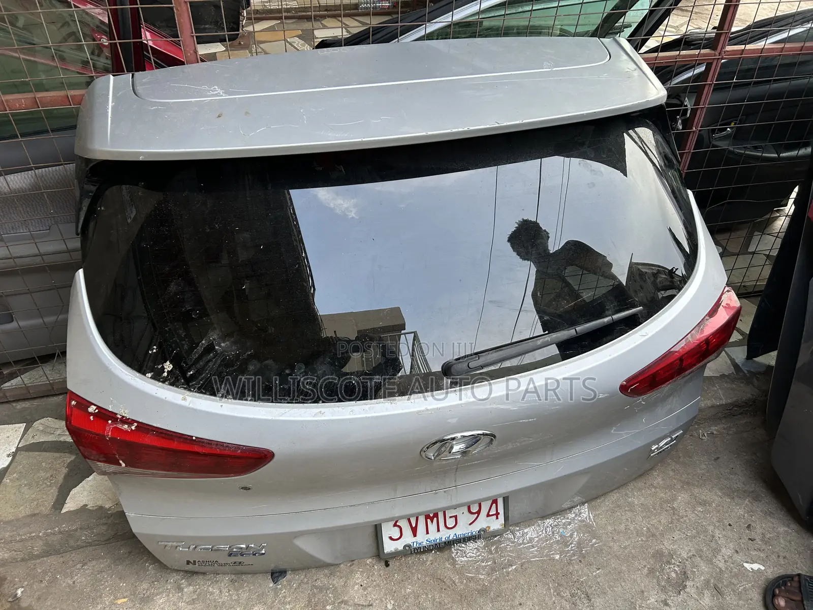 Tucson 16-17 Tailgate/Booth for Sale