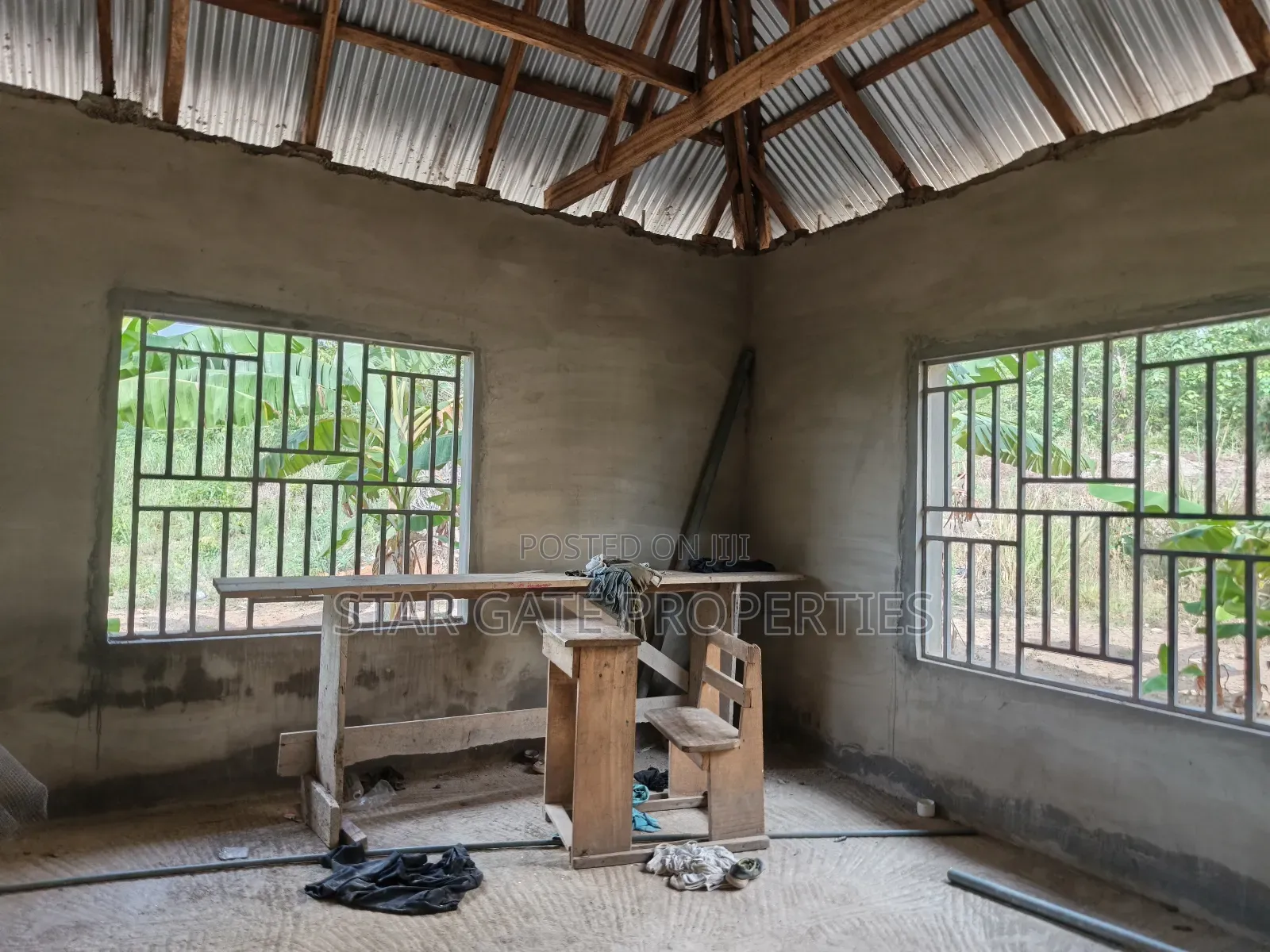5bdrm House in Mampongteng Abrade, Kumasi Metropolitan for sale
