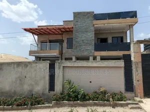 3bdrm House in Fawoade, Kumasi Metropolitan for sale