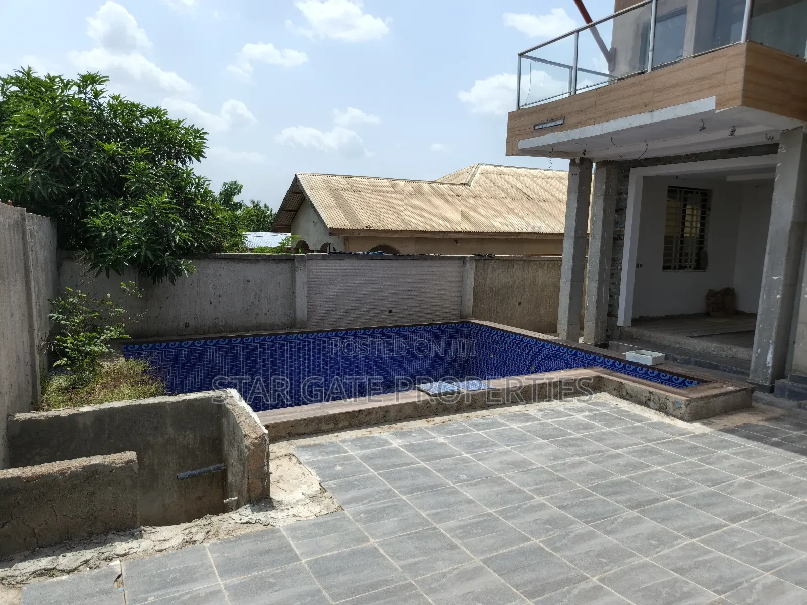 3bdrm House in Fawoade, Kumasi Metropolitan for sale