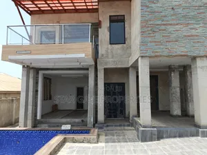 3bdrm House in Fawoade, Kumasi Metropolitan for sale