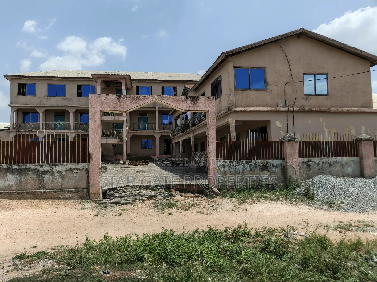 School for Sale ( 18 Class Rooms)