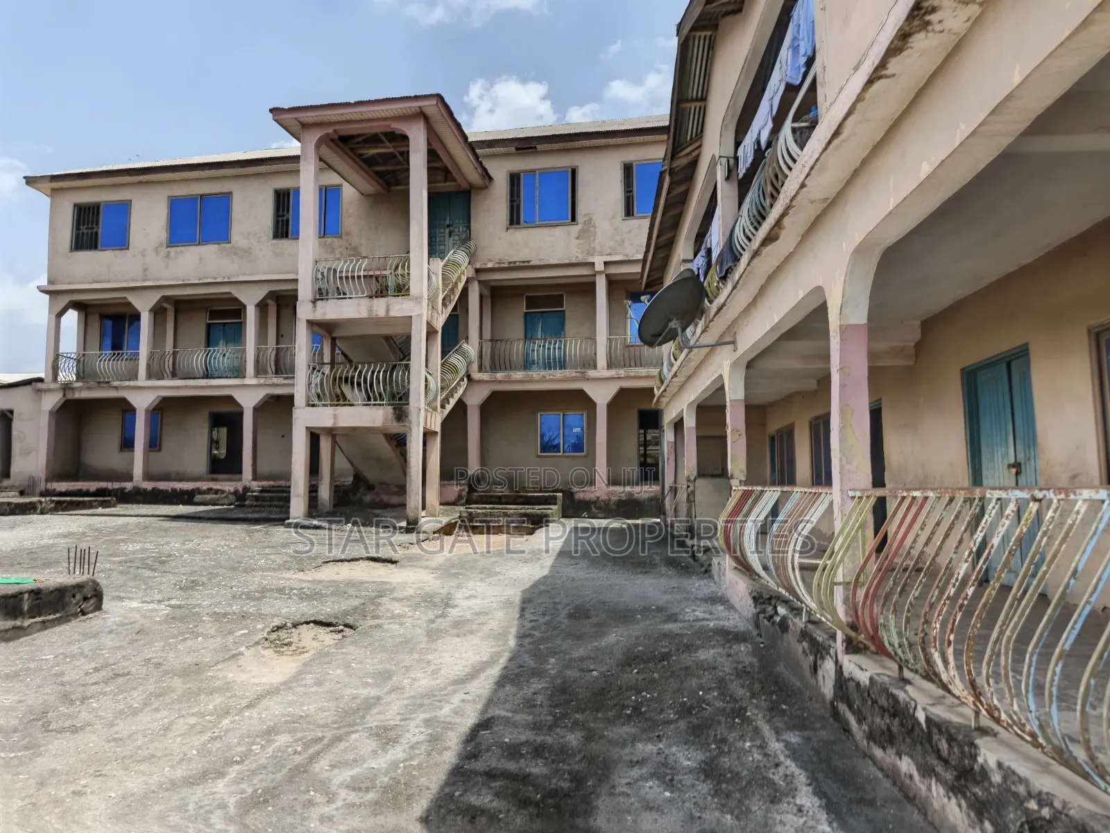 School for Sale ( 18 Class Rooms)