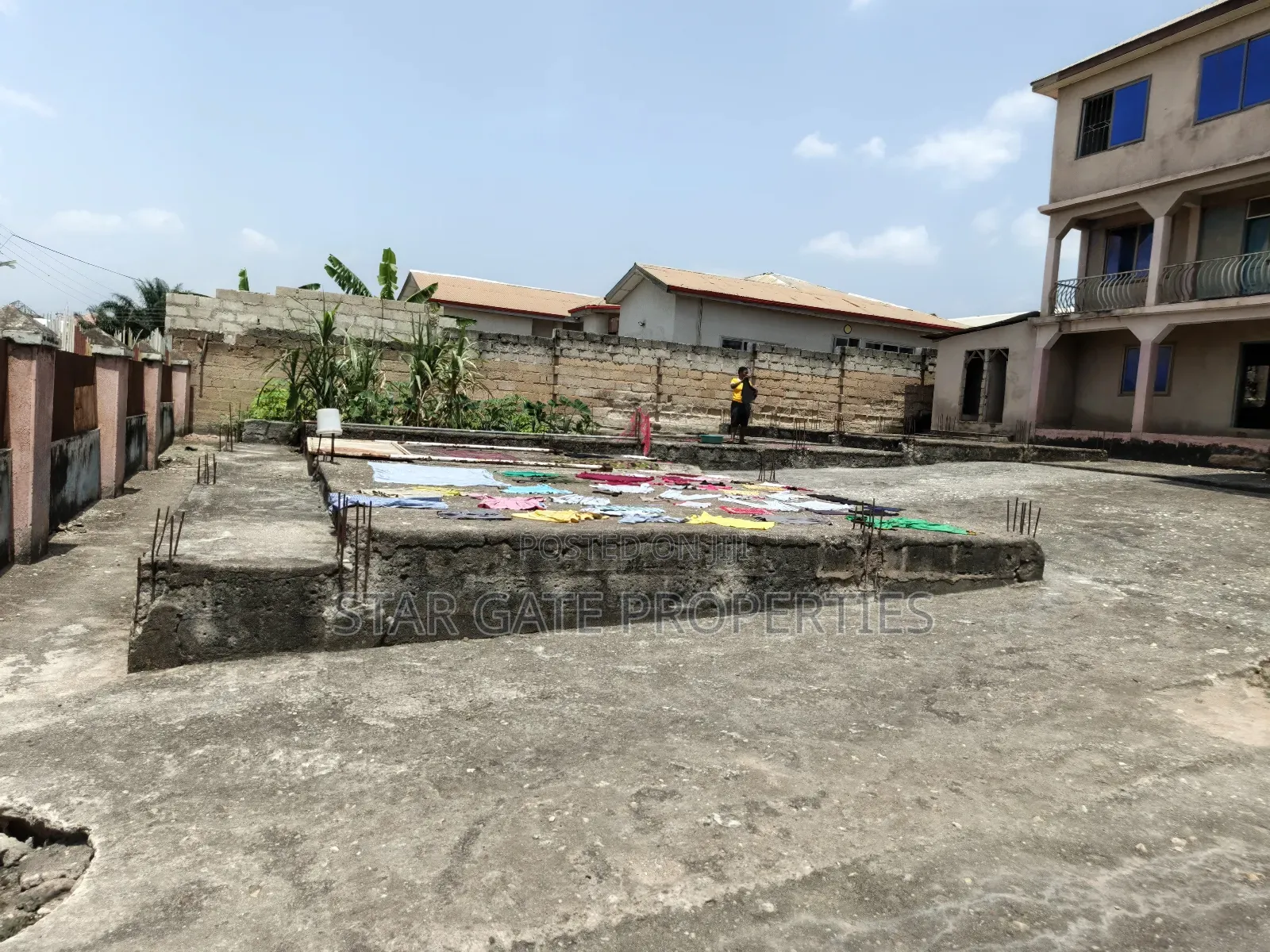 School for Sale ( 18 Class Rooms)