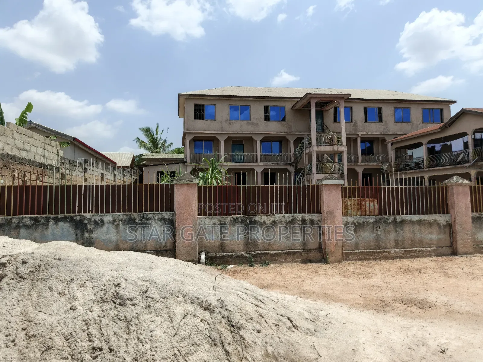 School for Sale ( 18 Class Rooms)