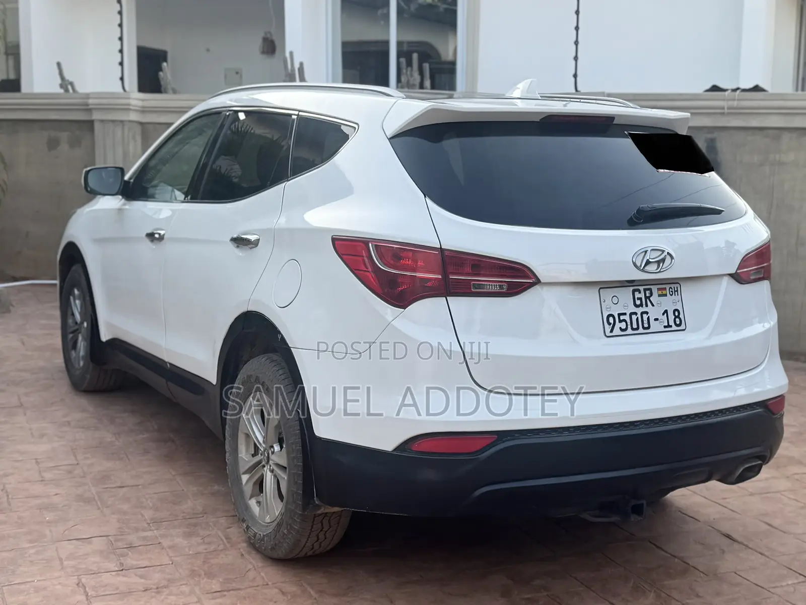 Hyundai Santa Fe 2013 White