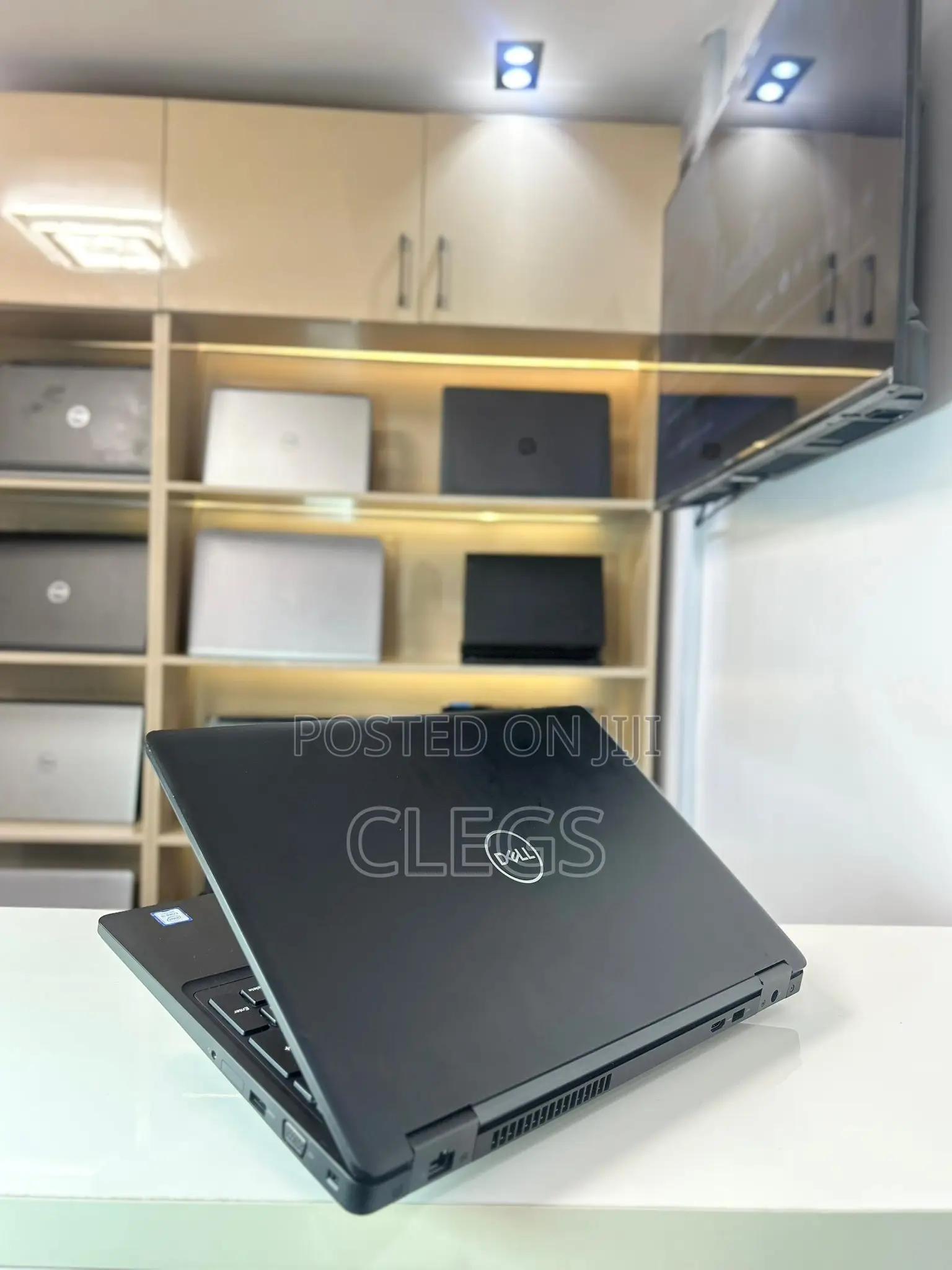 Laptop Dell Latitude 5590 16GB Intel Core i5 SSD 256GB