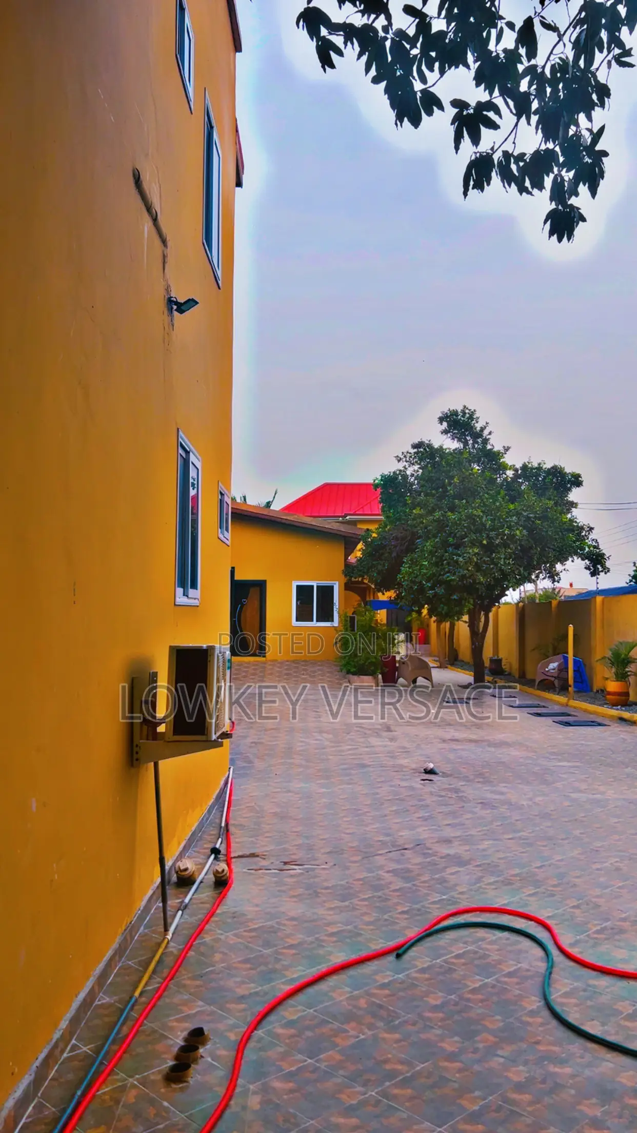Spacious Studio+ Generator+Dstv+Fridge+Starlink Wifi+ Self Catering