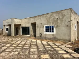 6bdrm House in Sege for sale