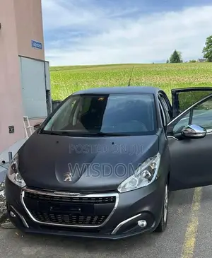 Peugeot 208 2016 Matt Black