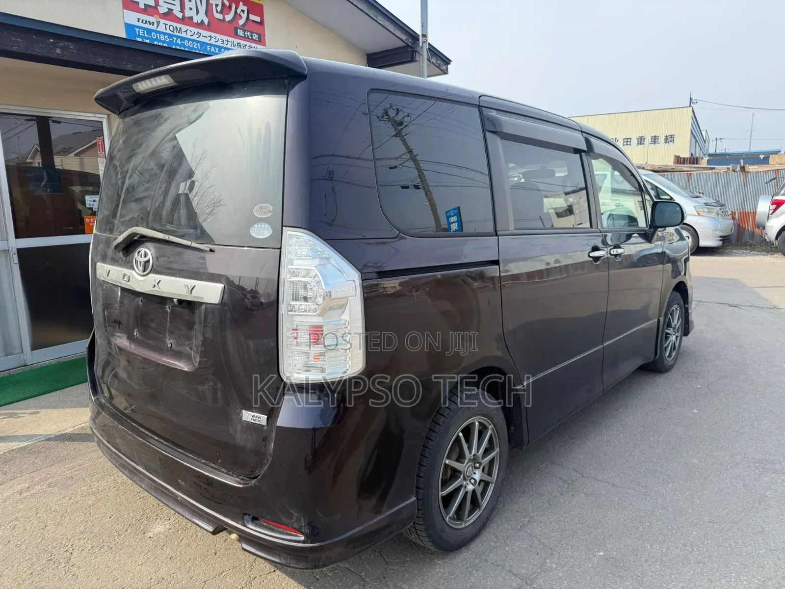 Toyota Voxy 2011 Black