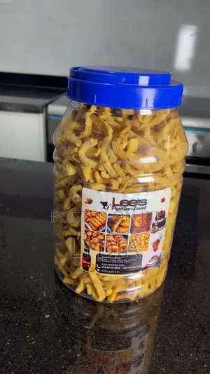 Lee's Fried Chips and Chinchin
