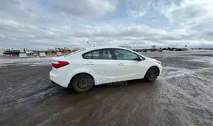Kia Forte EX Sedan 2015 Off white