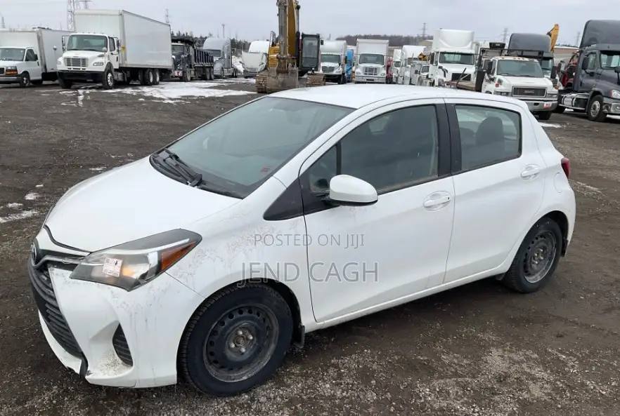 Toyota Yaris LE Hatchback 5dr 2016 Off white
