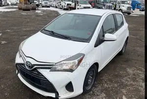 Toyota Yaris LE Hatchback 5dr 2016 Off white