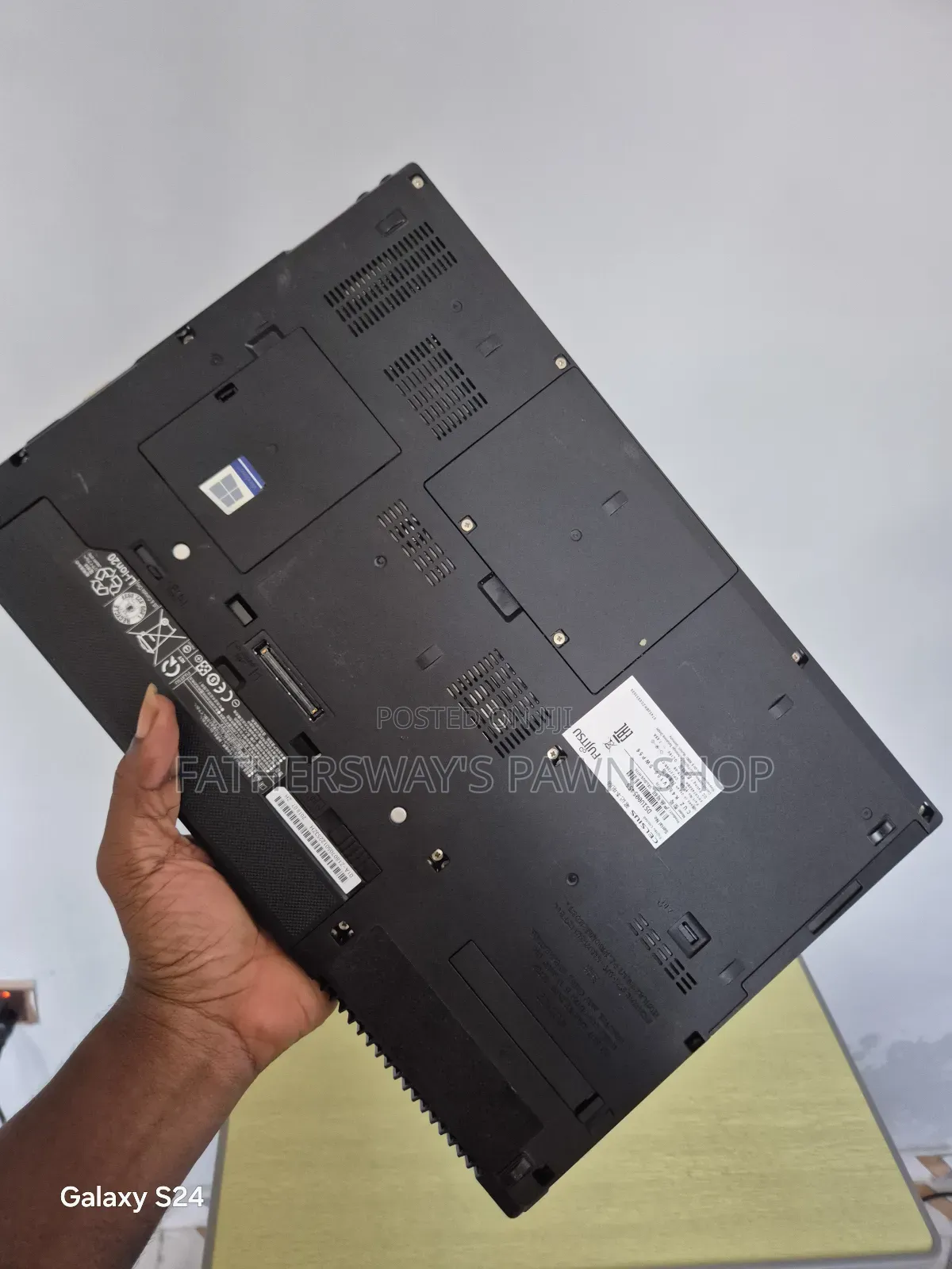 Laptop Fujitsu Celsius H710 16GB Intel Core i7 SSD 256GB