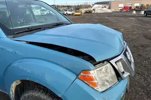 Nissan Frontier 2016 Blue