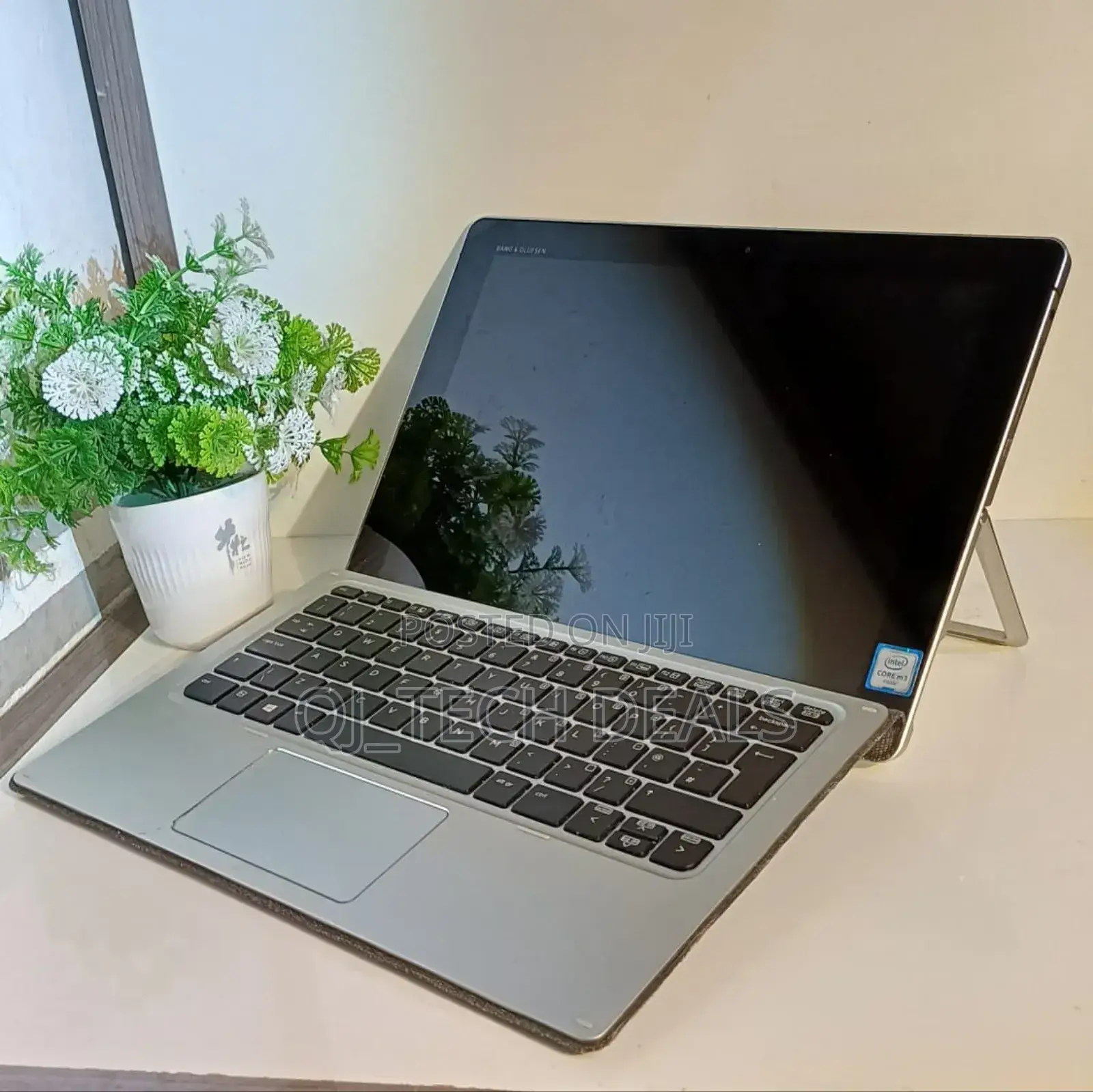 Laptop HP Elite X2 1012 4GB Intel SSD 128GB