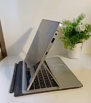 Laptop HP Elite X2 1012 4GB Intel SSD 128GB