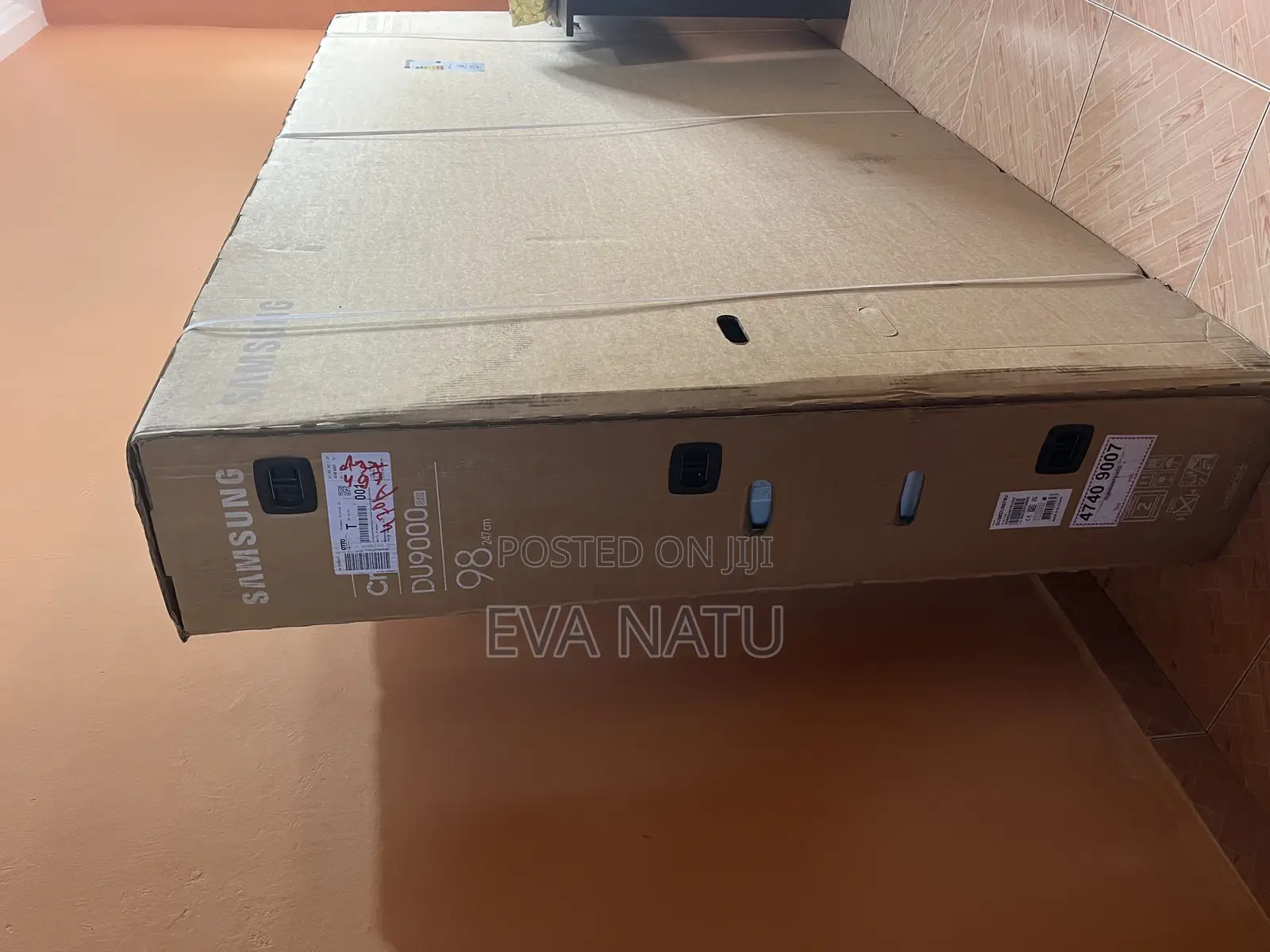 Brand New 98-Inch Samsung Crystal Uhd Tv for Sale