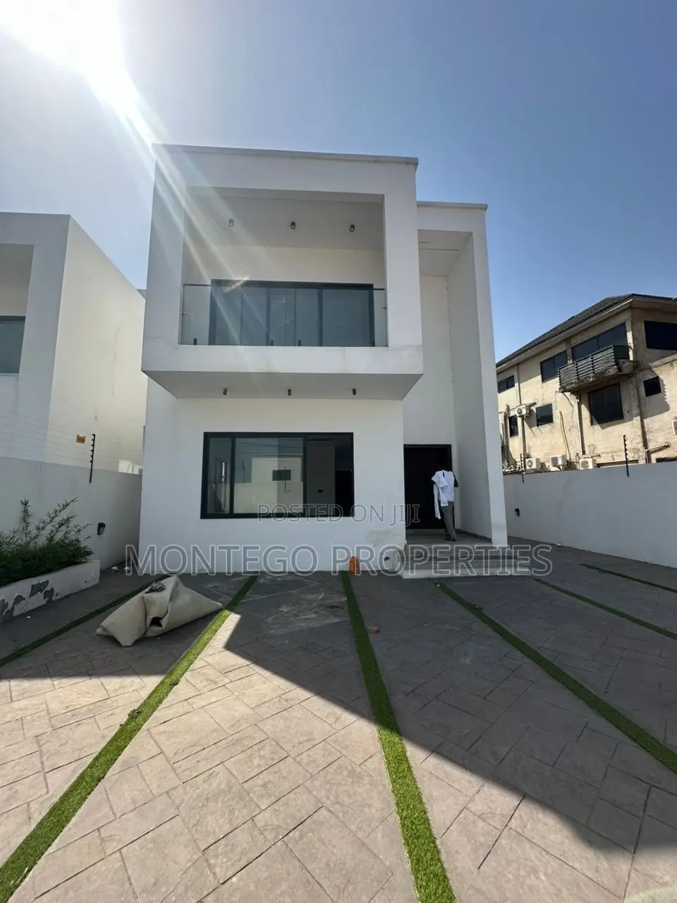 3bdrm House in Adjiringanor, School Junction for rent