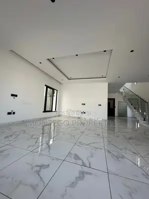 3bdrm House in Adjiringanor, School Junction for rent