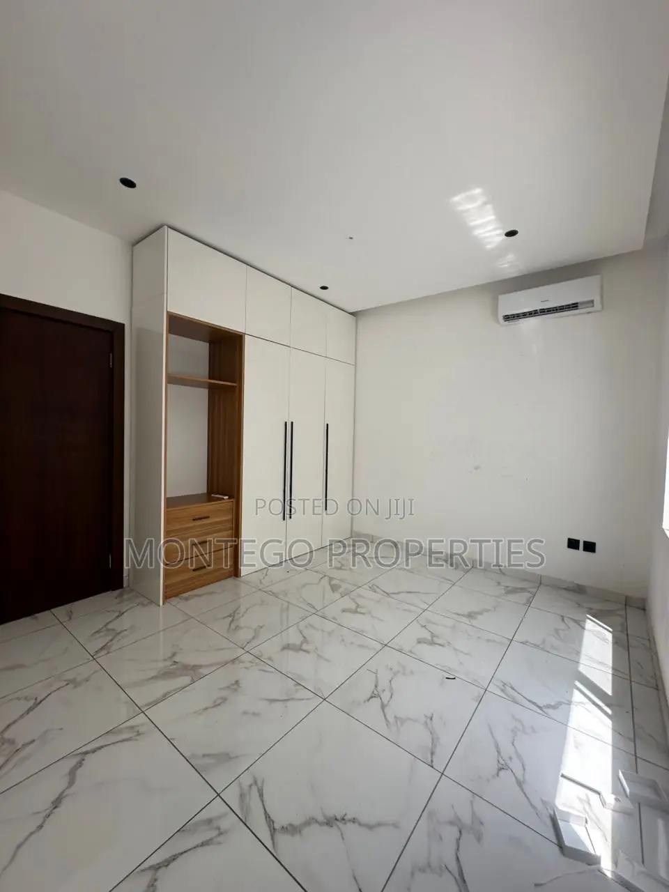 3bdrm House in Adjiringanor, School Junction for rent