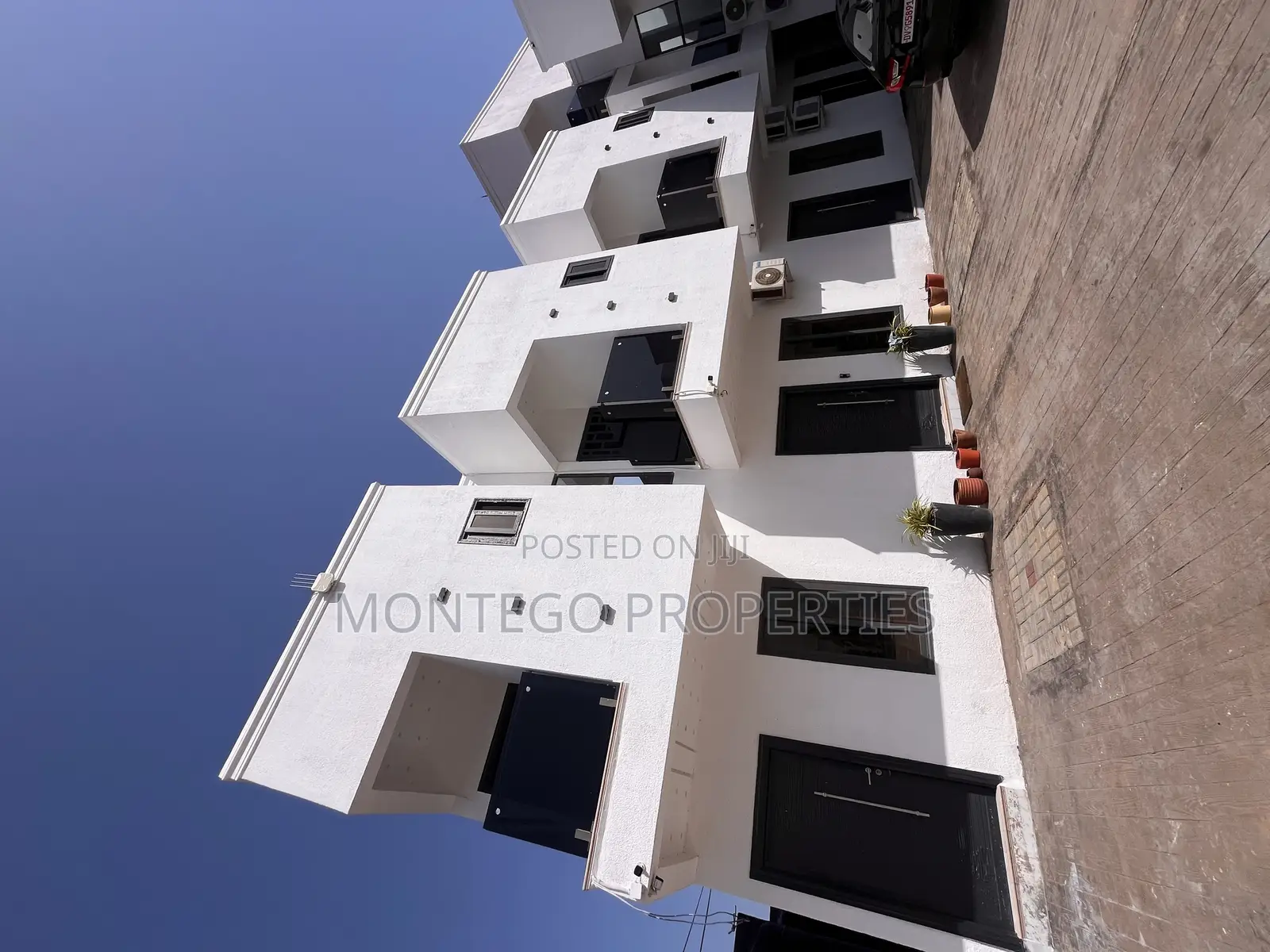 2bdrm Townhouse / Terrace in Adjiringanor, School Junction for rent