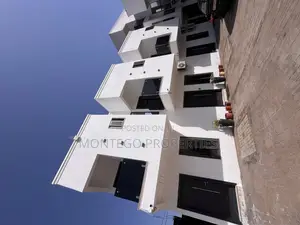 2bdrm Townhouse / Terrace in Adjiringanor, School Junction for rent