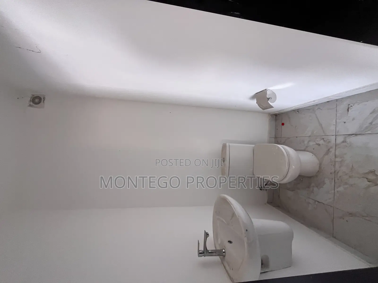 2bdrm Townhouse / Terrace in Adjiringanor, School Junction for rent