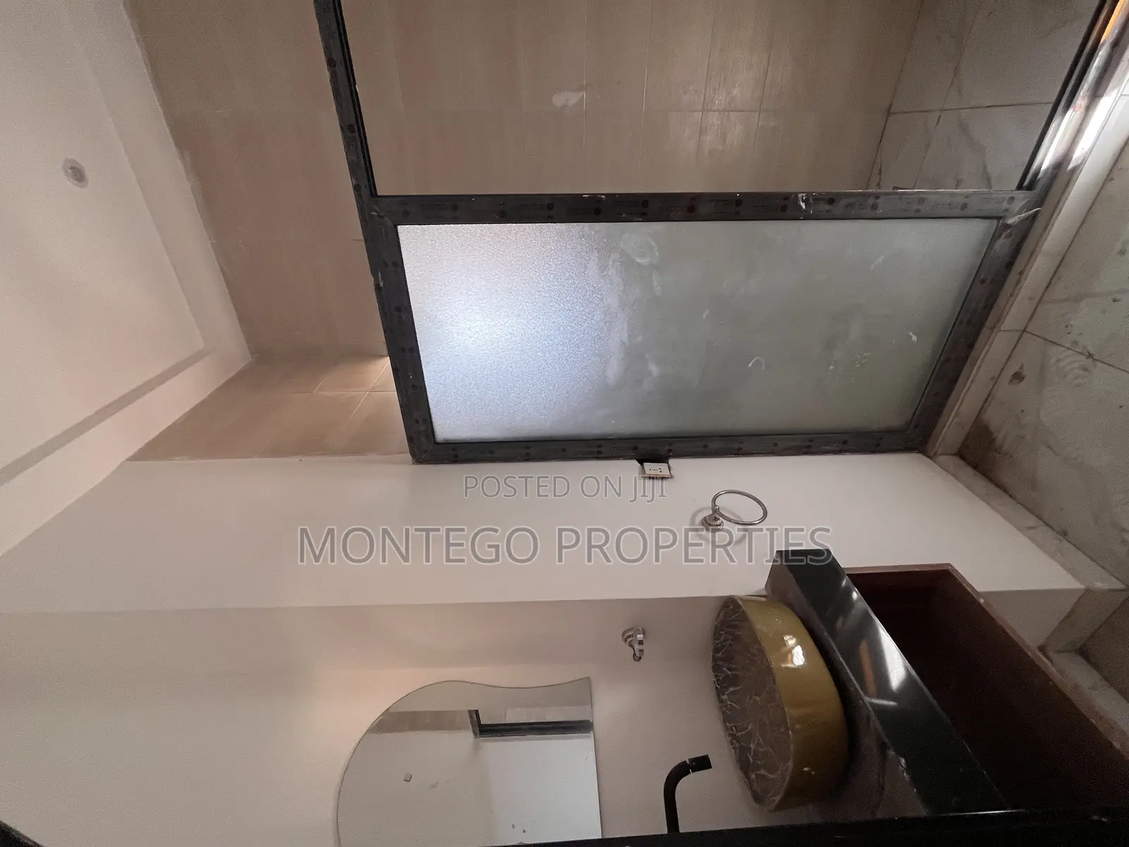 2bdrm Townhouse / Terrace in Adjiringanor, School Junction for rent