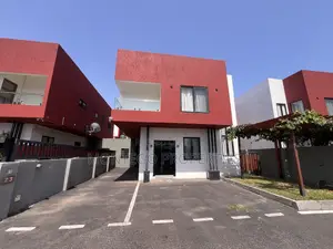 Furnished 3bdrm Townhouse / Terrace in East Legon, American House