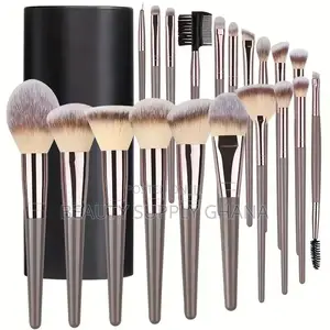 Makeup Brushes G