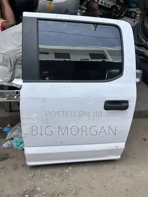 Ford F-150 2015-2022 Door Front Right