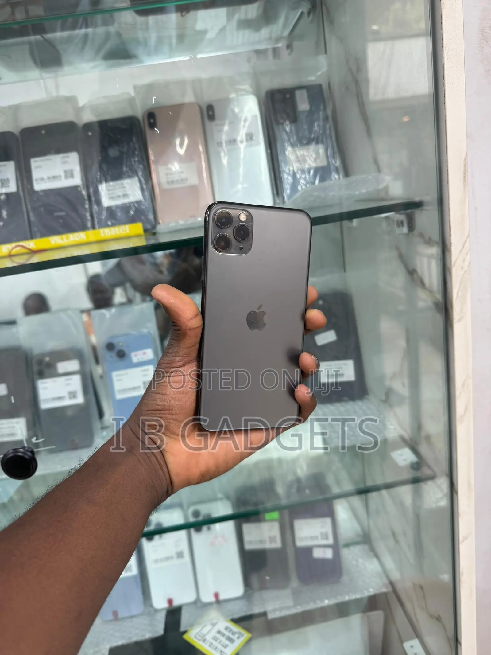 Apple iPhone 11 Pro Max 64 GB Gray
