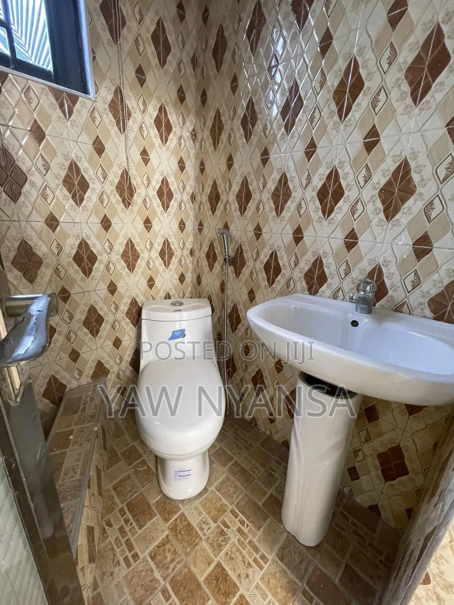 1 Bedroom Apartment for Rent at Kwabenya, Musuku