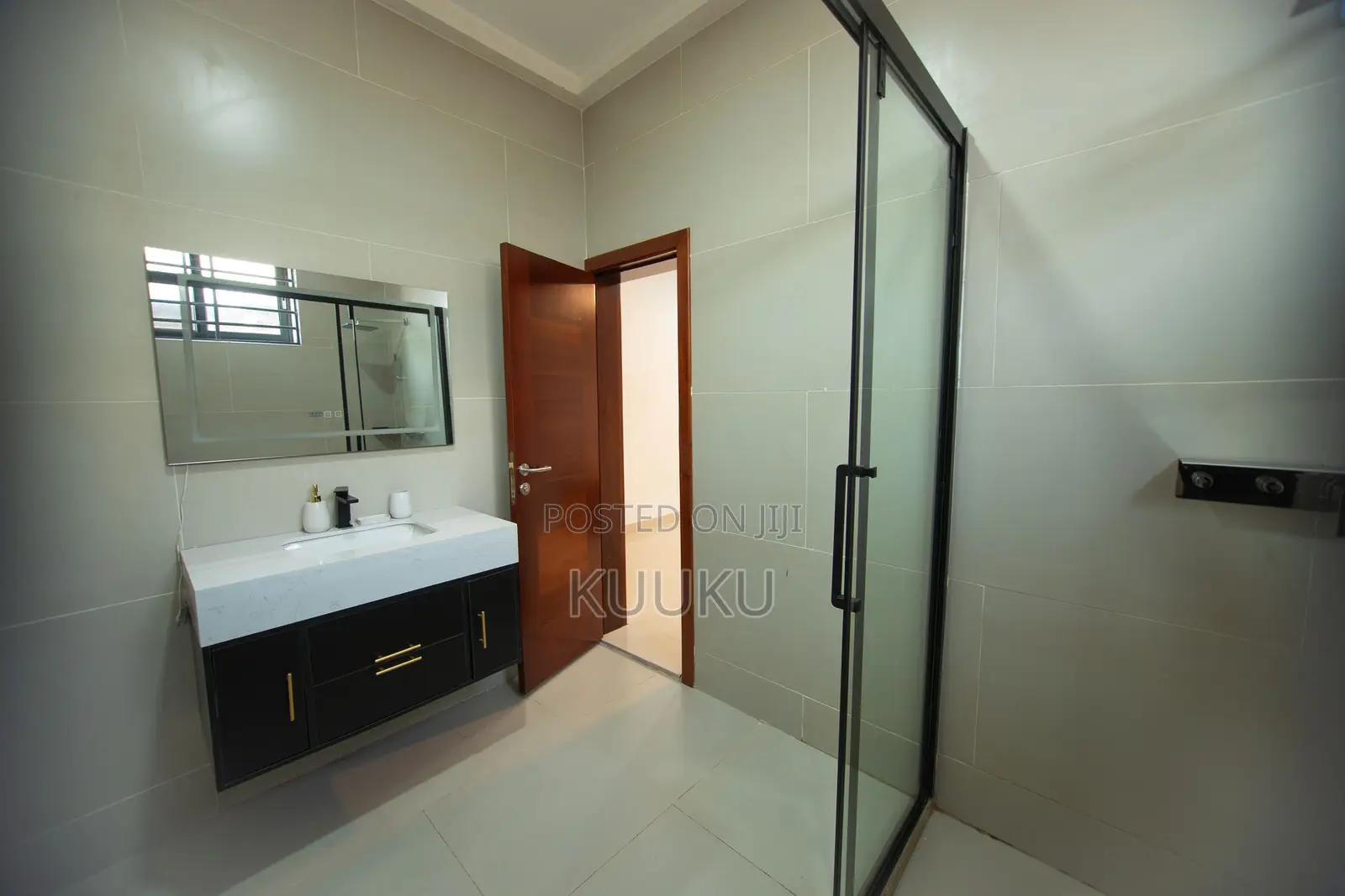 Furnished 4bdrm House in Community 25 for rent