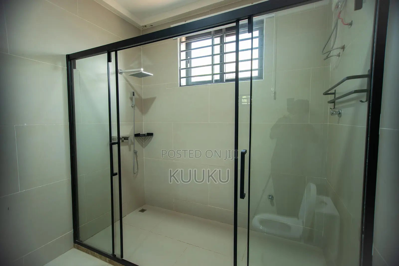 Furnished 4bdrm House in Community 25 for rent