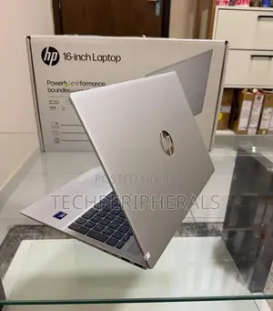 New Laptop HP OmniBook 5 16" 16GB Intel Core Ultra 7 SSD 1T